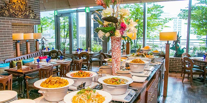 サイアム ヘリテイジ 東京 丸の内 タイ料理 一休 Comレストラン