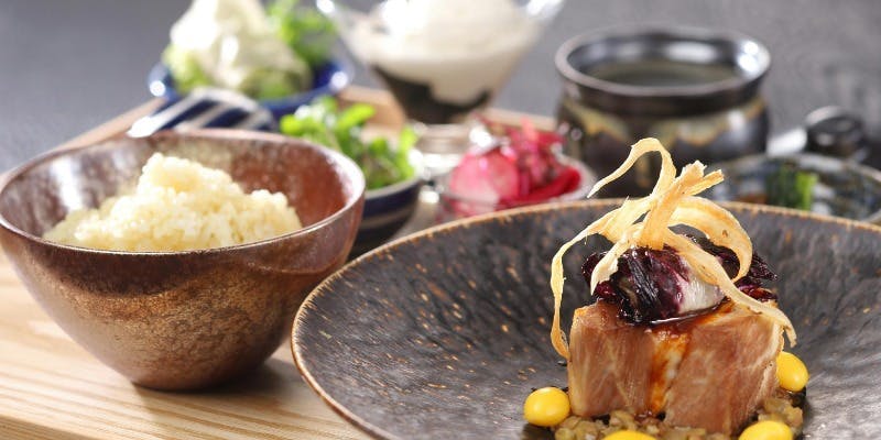 【京のふれんち御膳】ランチタイムに少しずつ、華やかに