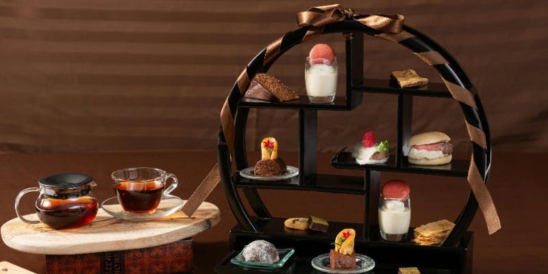 【ショコラ・アフタヌーンティー】香り豊かなショコラと個性派ピッツア・和紅茶で贅沢な午後を