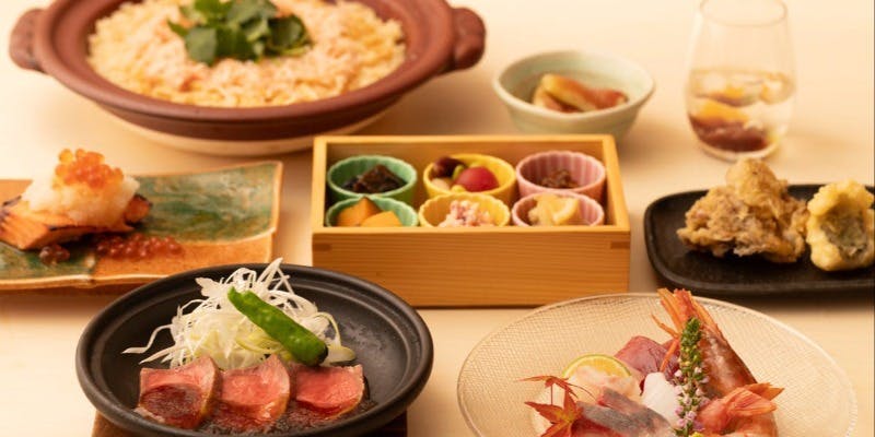 【藝】ご接待などのお食事に！黒毛和牛の炙りやズワイ蟹の土鍋ご飯　全8皿＋飲み放題