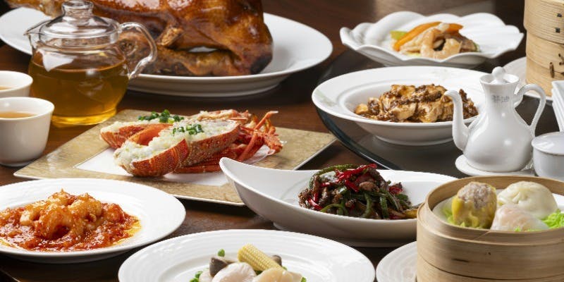 【オーダーバ イキング（約30種）】＋ふかひれ・ロブスターの一品　（90分制（60分LO））