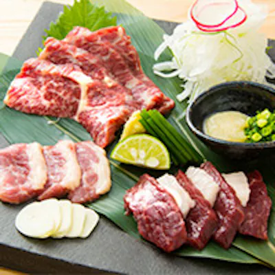 毎日届く旬の厳選食材と一味違う大人の居酒屋。手づくりにこだわる至極の逸品