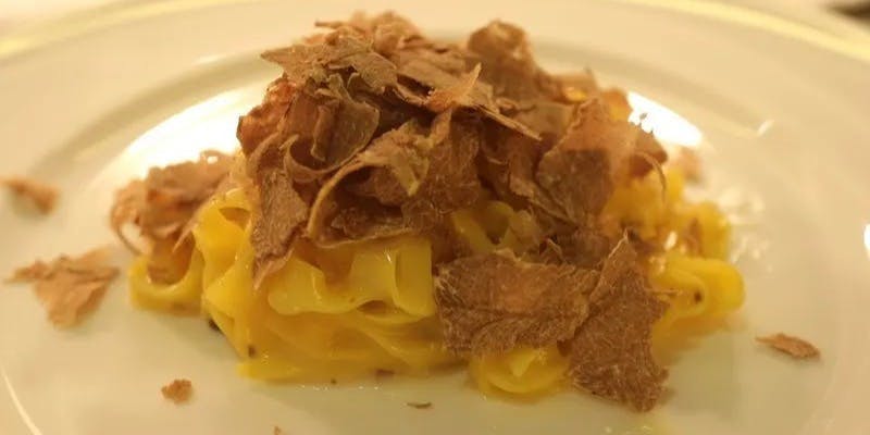 【窓側席確約クリスマスディナー12/21～12/25】黒毛和牛、白トリュフ全7皿、シャンパーニュハーフボトル