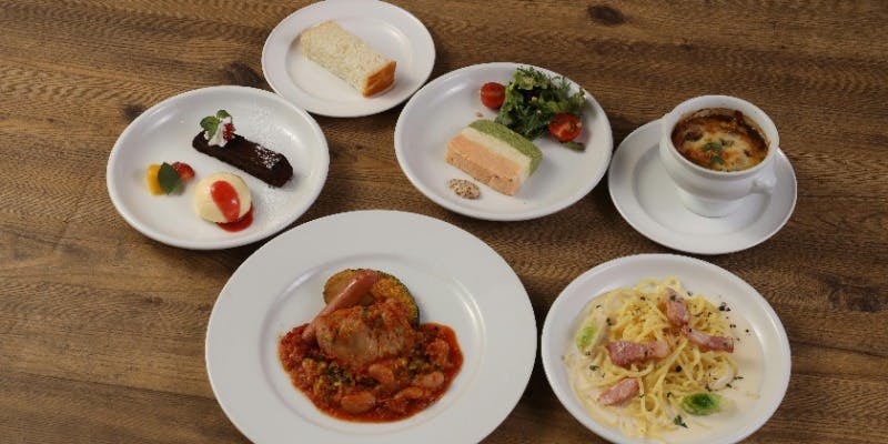 【平日3,278円】季節替りの全5皿のカジュアルランチコース（平日限定）