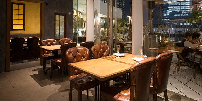 横浜駅周辺の夜景が綺麗にディナーでフレンチが楽しめるおすすめレストラントップ5 一休 Comレストラン 横浜駅周辺の夜景が綺麗にディナーでフレンチが楽しめるおすすめレストラントップ5 一休 Comレストラン