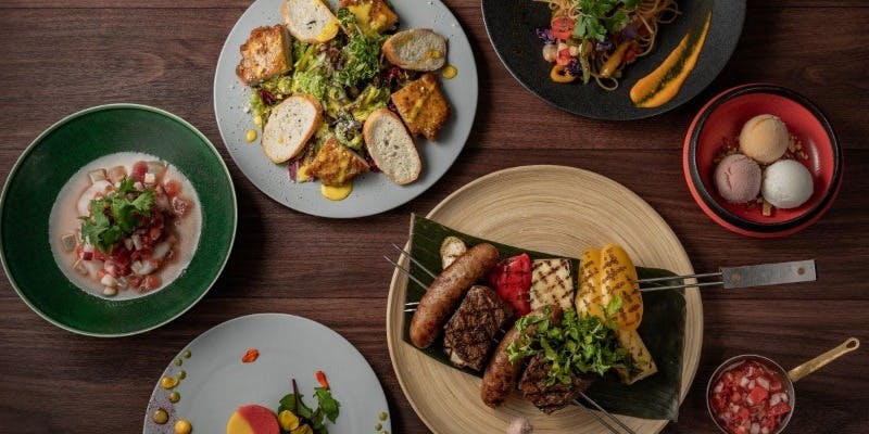 【Xmas2025】アンガス牛ロース肉とグリルフランク等　クリスマスパーティープラン全6品