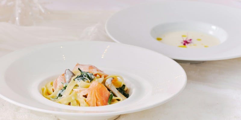 白くまXmasアフタヌーンティー ＋ ランチコース＋ブランドティー1杯＋その他フリー＜パスタ＞（平日）