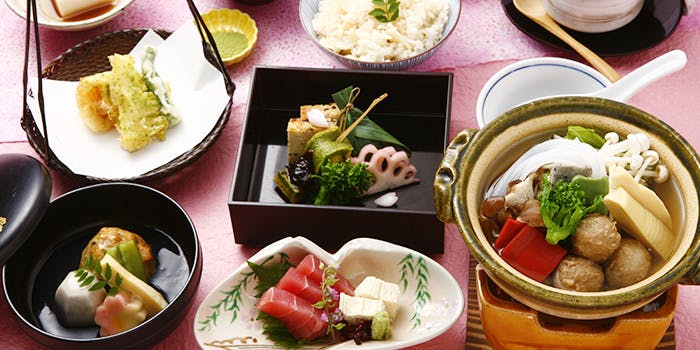 醐山料理 雨月茶屋 本店（ござんりょうり・うげつちゃや）