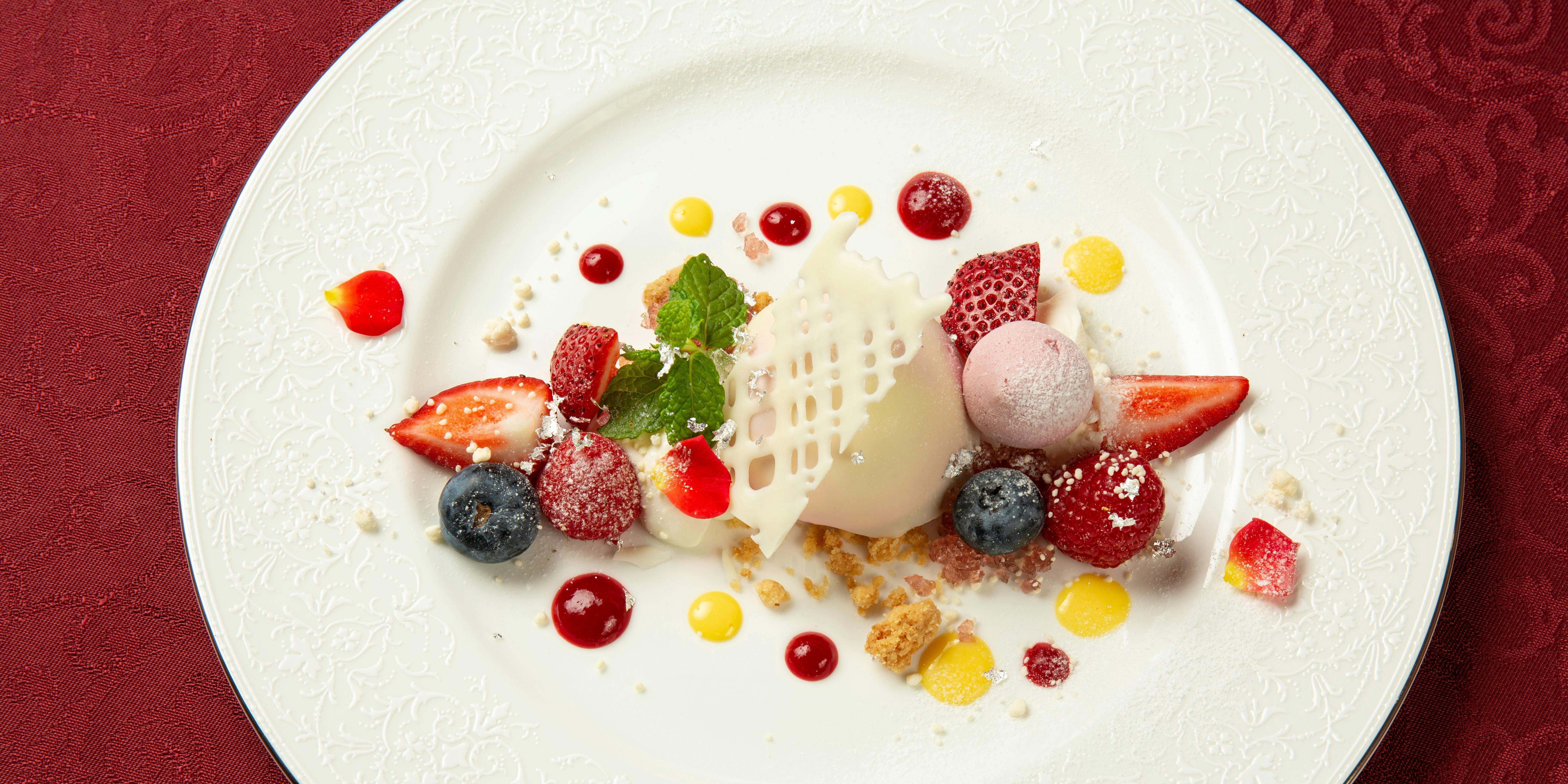 エスコフィエ 【Degustation】ランチのフルコースで贅沢なひと時を