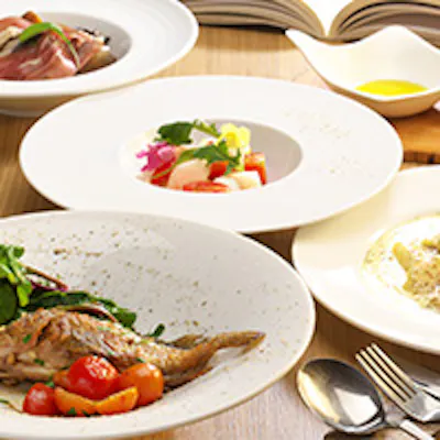 旬の素材を活かしたお料理をお楽しみください