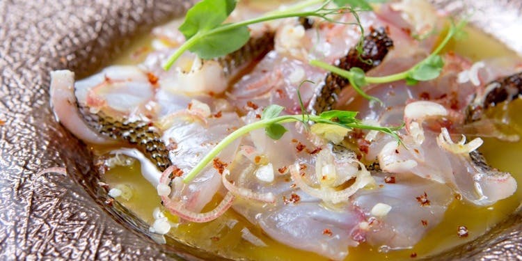 オライ ワイン＆ミール 甲斐（OLAii wine&meal 甲斐）