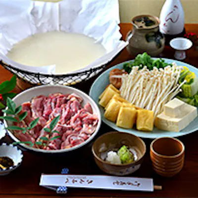 「水だき」の美味しさは和紙にあり