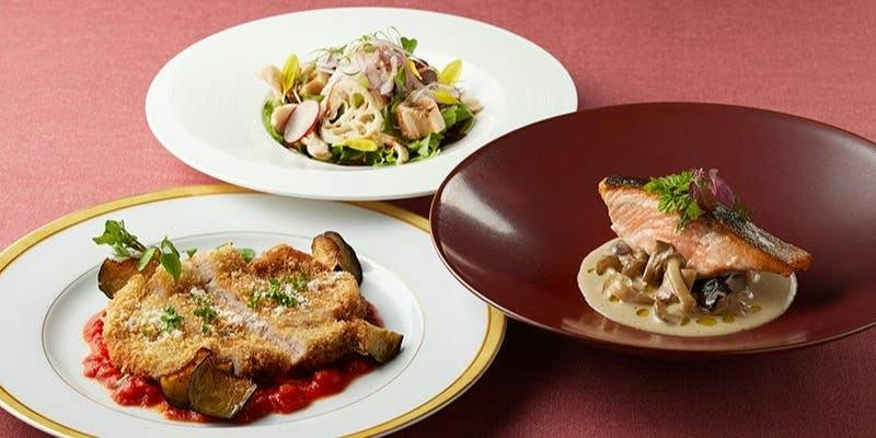 R restaurant & bar�^�U�E�Q�[�g�z�e������byHULIC 13�K