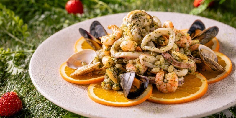 XEX ATAGO GREEN HILLS 【苺食べ放題ブッフェ】旬の食材で感じる