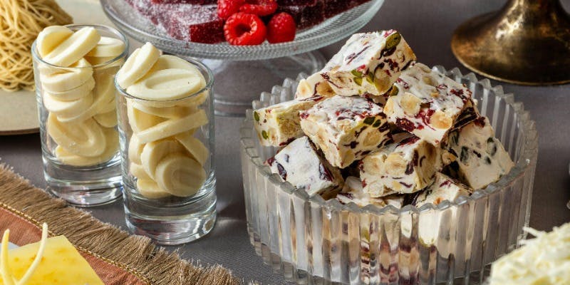 XEX ATAGO GREEN HILLS 【冬ブッフェ】苺×チョコレートのデザートと旬