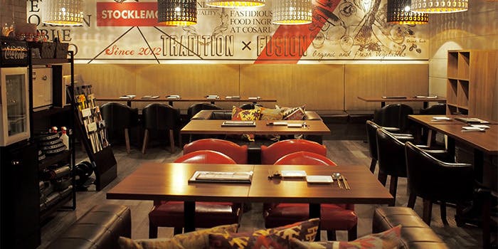 記念日におすすめのレストラン・コサリ ニューコリアン テーブル トウキョウの写真1