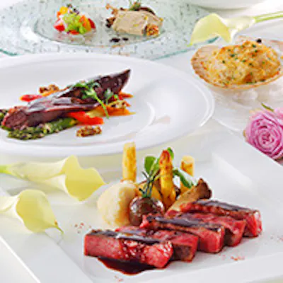 豪華食材とソムリエセレクトワイン 誕生日・記念日などお祝い事にお勧めです