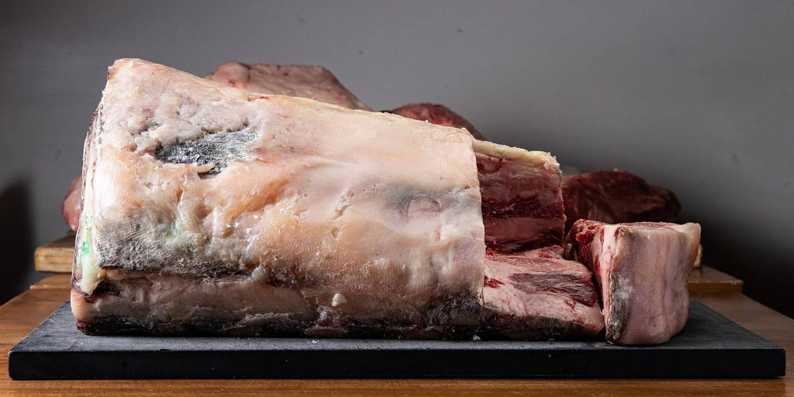 Xató burrata & steak（シャト ブッラータ　アンド　ステーク）