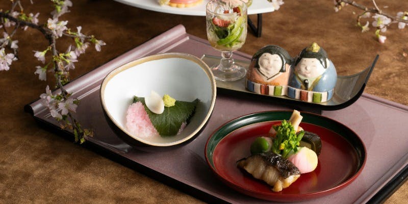 桜鶴苑 【Sakura Rose Afternoon Tea】～花咲く季節に贈る、苺と桜の