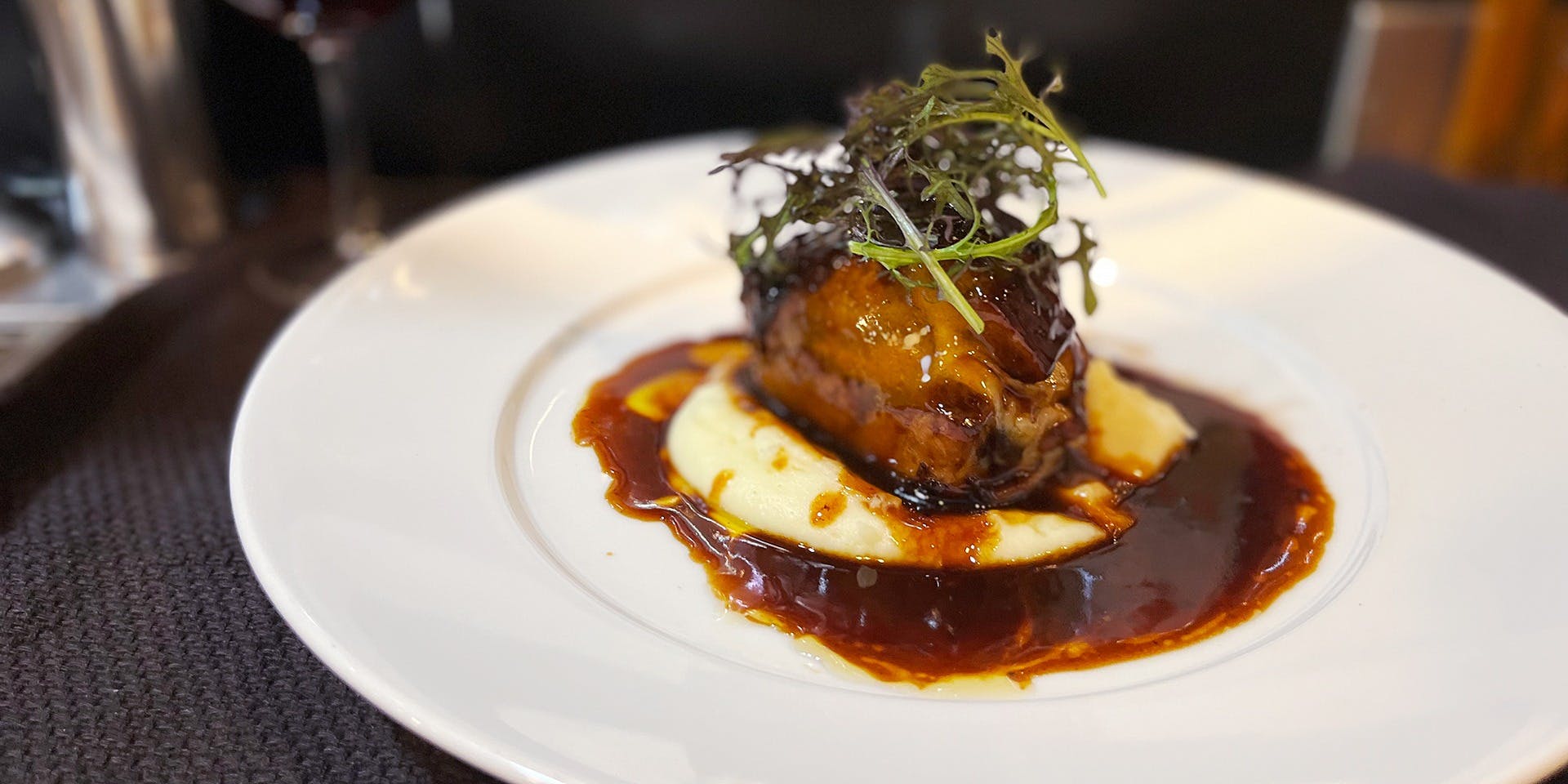 銀座ZION（ザイオン）