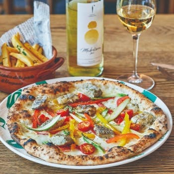 ディナー 女子会 Mano E Mano Pizzeria Trattoria みなとみらい店 Okaimonoモール レストラン