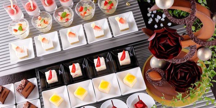 クチコミ オールデイダイニング モンマルトル オールデイダイニング モンマルトル ナゴヤトウキュウホテル 名古屋東急ホテル ブッフェ スイーツ 洋食