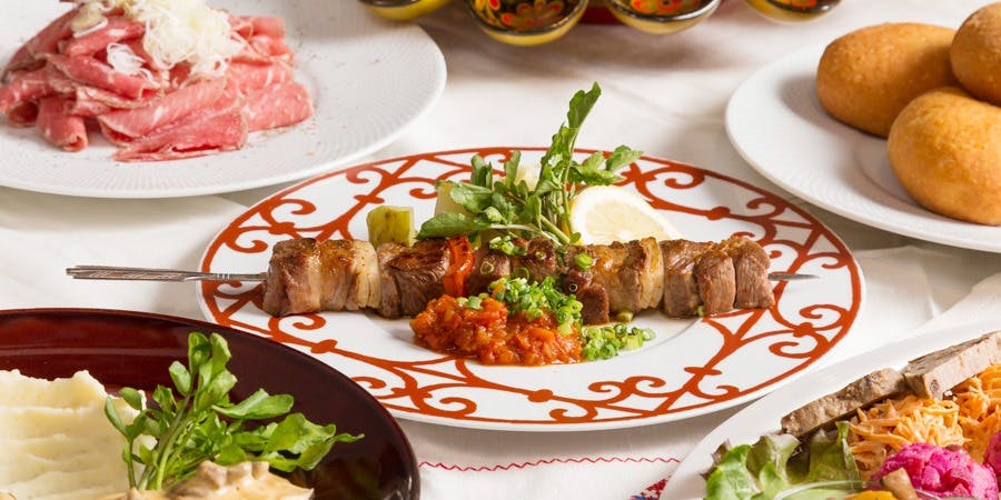 Russian Restaurant ROGOVSKI 銀座（ロゴスキー）
