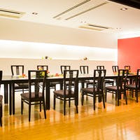落ち着いた和の雰囲気の店内