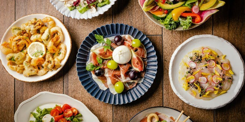 【気軽に楽しむスタンダードブッフェ】旬野菜やデリ、ピッツァにパスタ等40種（平日限定・2,900円）