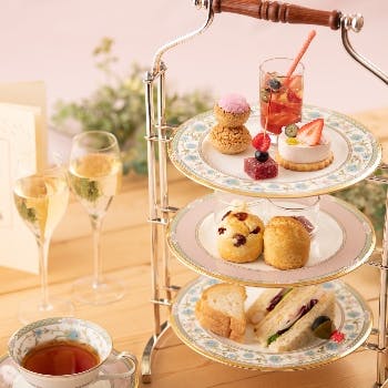 �A�g���E�����E���W �O�����f�������h�^���É����}�z�e��