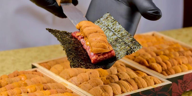 個室確約【西麻布けんしろうスペシャリテコース 】「和牛雲丹ユッケドッグ」