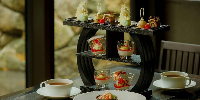 【クリスマスフォレデセール 】2025スイーツとセイボリーのセット