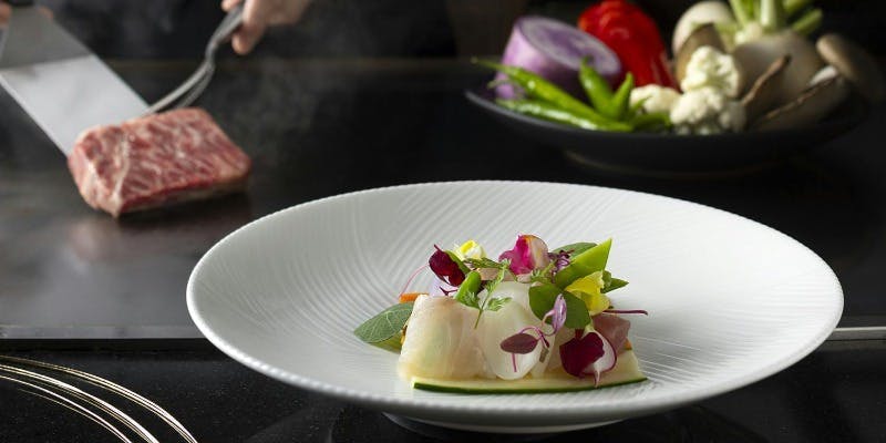 年末年始特別コース「紅梅」～河内鴨、イセエビの魚介鍋、近江牛など全9品～（12/29～1/4）