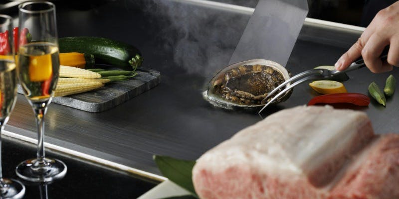 年末年始特別コース「桐」～河内鴨、活け鮑、近江牛など全9品～（12/29～1/4）