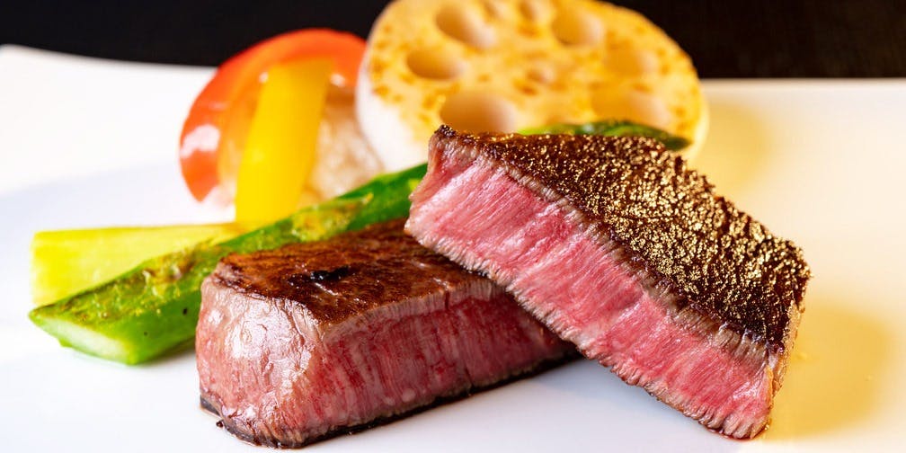 麻布十番 鉄板焼 楼漫亭（ろまん亭　ロマンテイ）