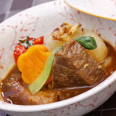 こだわりの肉。素材がもつ本当の美味しさをご堪能ください。