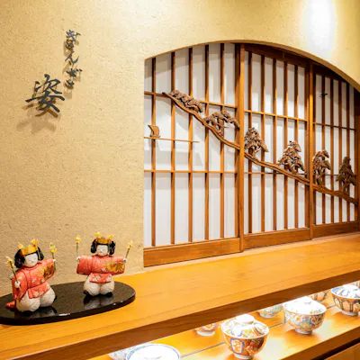 器であそぶ。料理であそぶ。目指したのは「古の豪商たちの遊び場」