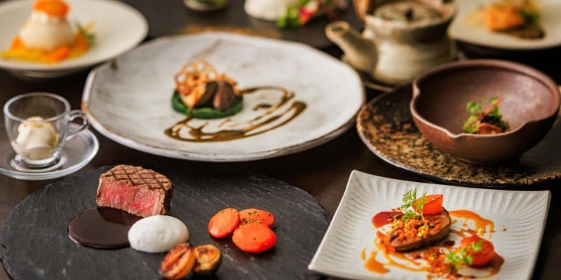 【年末年始】～牡丹～ 黒毛和牛フィレ肉のステーキなど全8品（12/30～1/4）