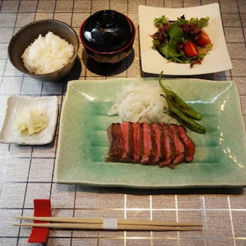 ランチ 肉 銀座ステーキハウス エリュシオン Okaimonoモール レストラン
