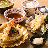 創立明治38年 天ぷら職人が揚げる伝統の味