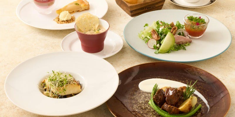 アムール　ランチコース（土日祝日限定）