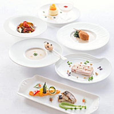 フレンチ・イタリアン・中華とバラエティに富んだメニュー