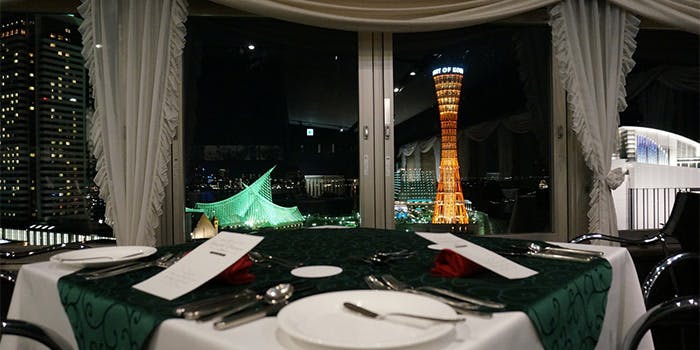 記念日におすすめのレストラン・DINING BAR 神戸倶楽部の写真1