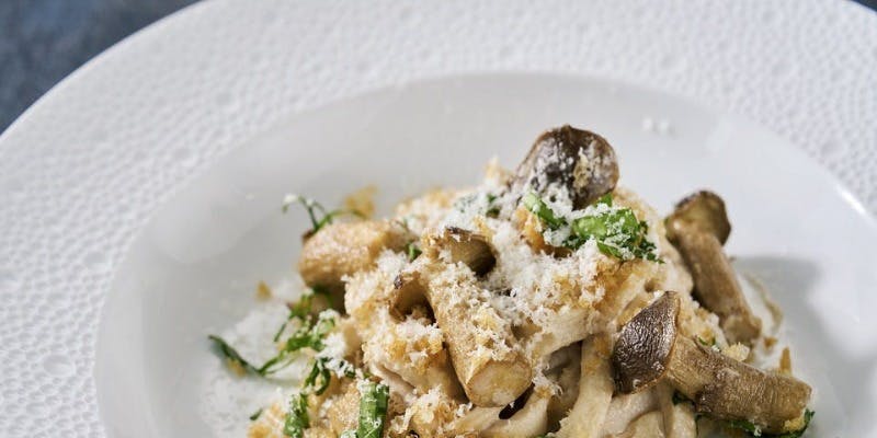 「Motif～モチーフ～」＋乾杯用グラスシャンパーニュ（窓際確約）