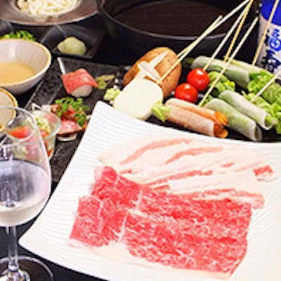 確かな目利きで厳選した最高等級の霜降り肉と神戸有機野菜