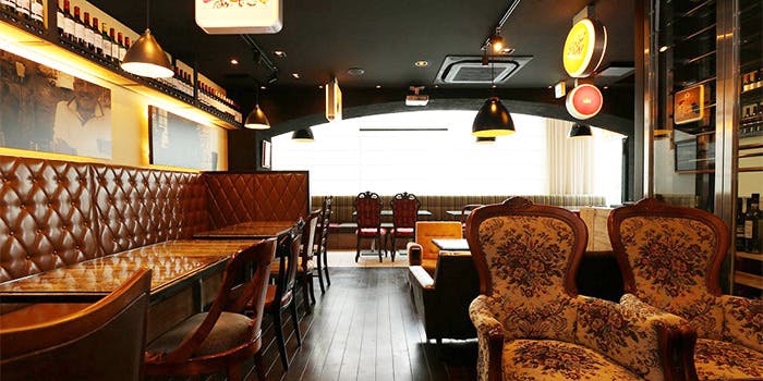 記念日におすすめのレストラン・WINE＆CHEESE BISTRO ボヌール 神楽坂の写真1