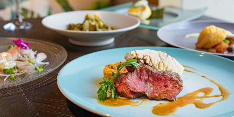 【ランチコース】シェフ厳選の贅沢全7皿＋乾杯スパークリングワイン（窓際席確約）