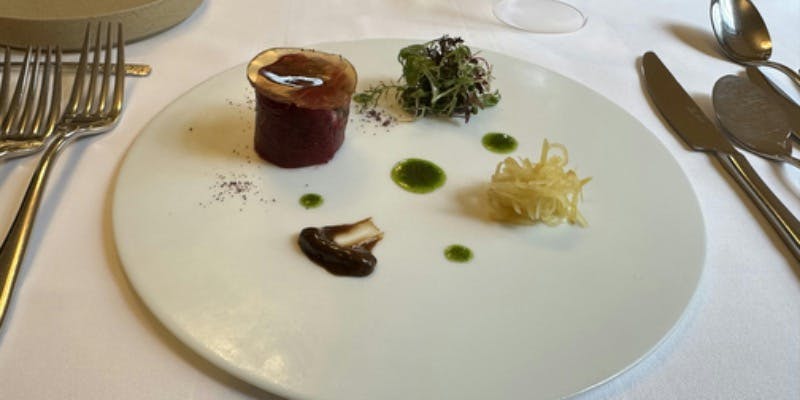 エヴォリュエ（Evoluer）