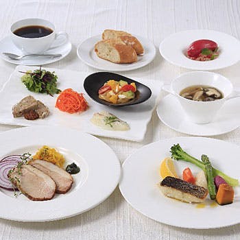 レストラン Granna 新宿中村屋 Grannaコース 魚料理 和牛のステー キ デザート盛合せなど全6品 お祝い 接待 ディナー プラン メニュー 一休 Comレストラン