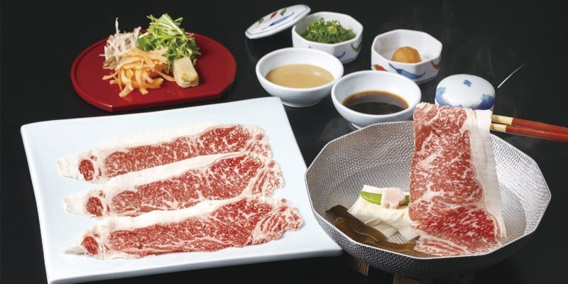 【梅の花懐石　～黒毛和牛のしゃぶしゃぶ～】梅の花の魅力が集結した懐石     ※2名様より